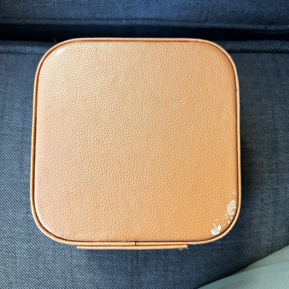 Samara the jewelry box - Tan - Picture 7 of 9